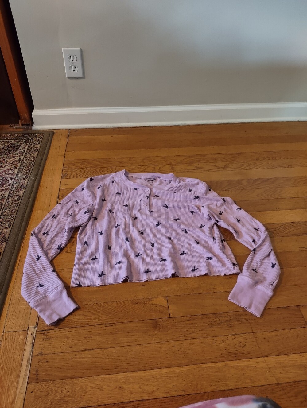 playboy bunny print pink long sleeve waffle texture crop top playboy x pacsun M